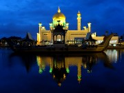 178  Sultan Omar Ali Saifuddien Mosque.JPG